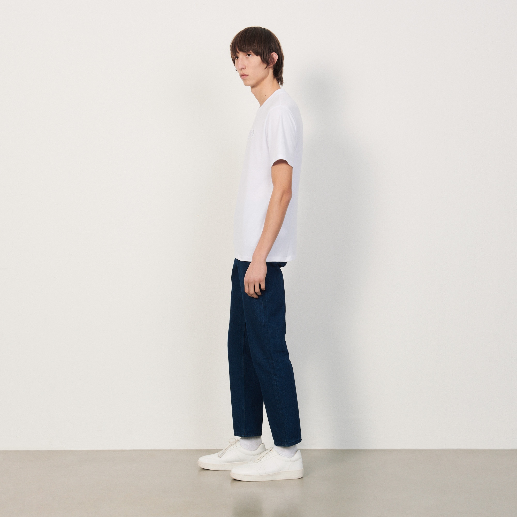 Embroidered T-shirt - 4