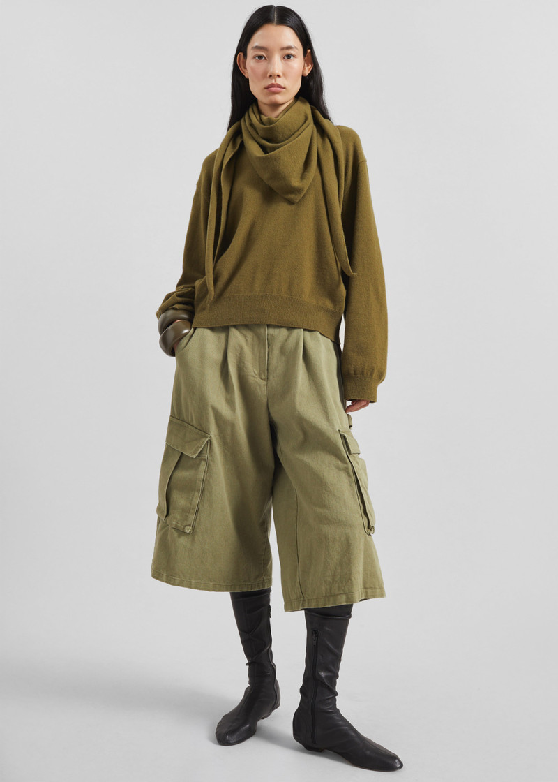 Vermont Scarf Sweater - Olive 6