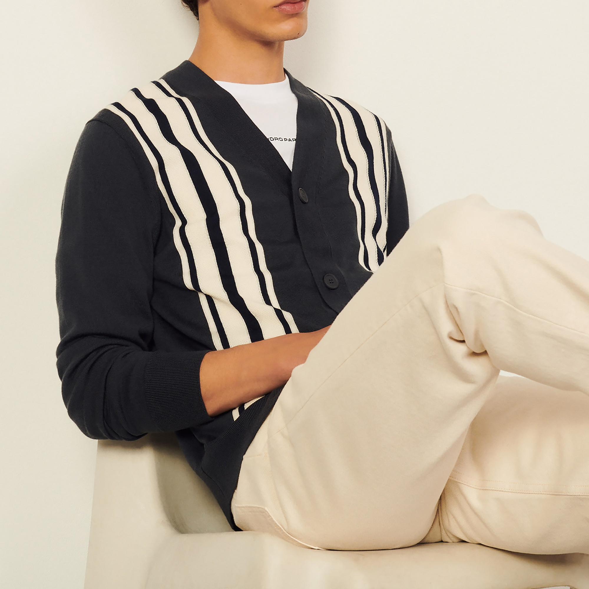 Buttoned cardigan - 2