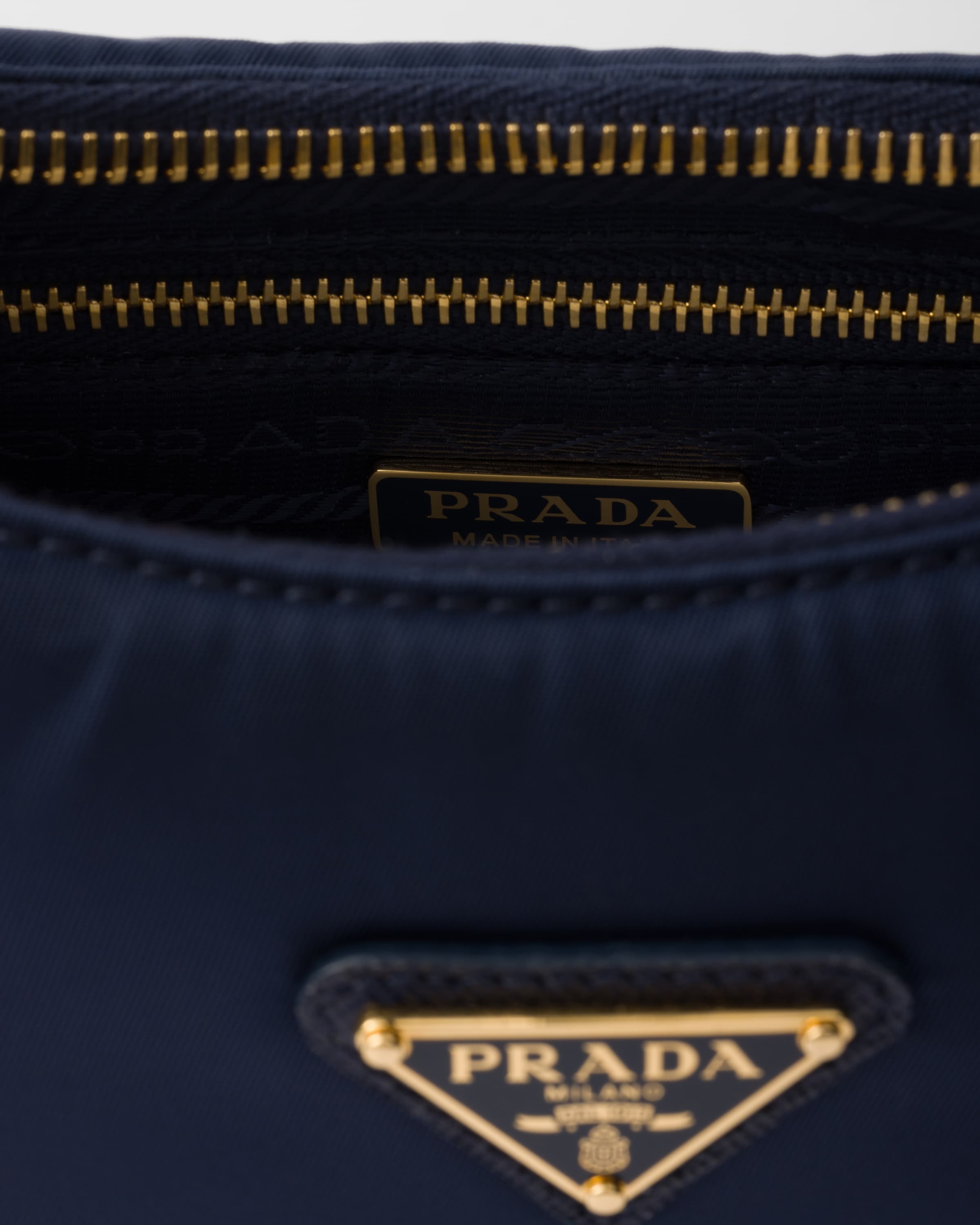 Prada Re-Edition 2005 Re-Nylon and Saffiano mini bag - 4