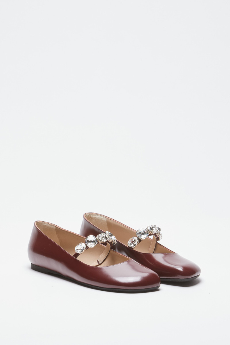 PATENT LEATHER BALLERINAS WITH MAXI CRYSTALS 1