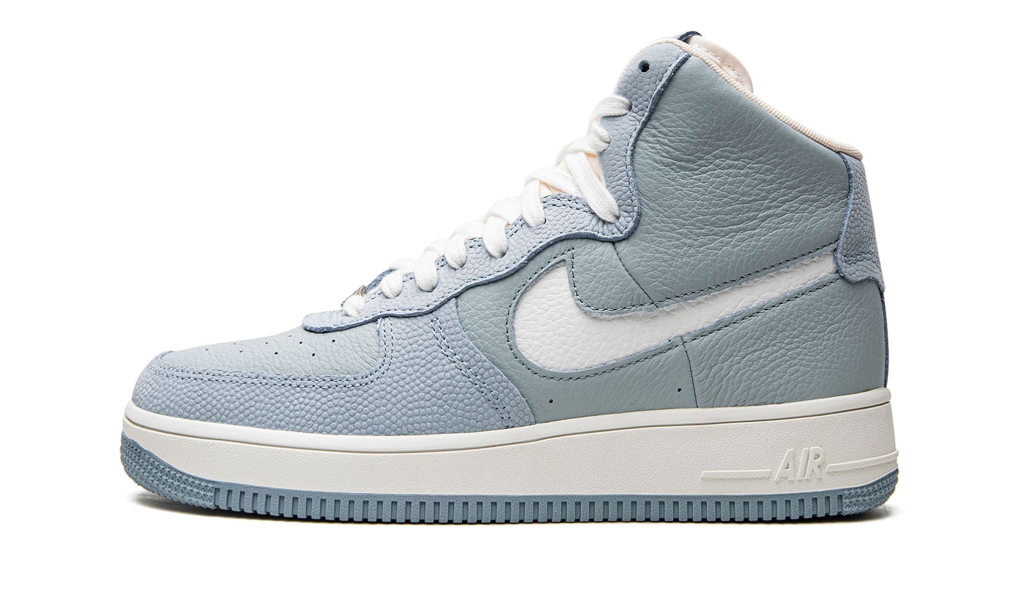 WMNS Air Force 1 High Sculpt "Worn Blue" - 1