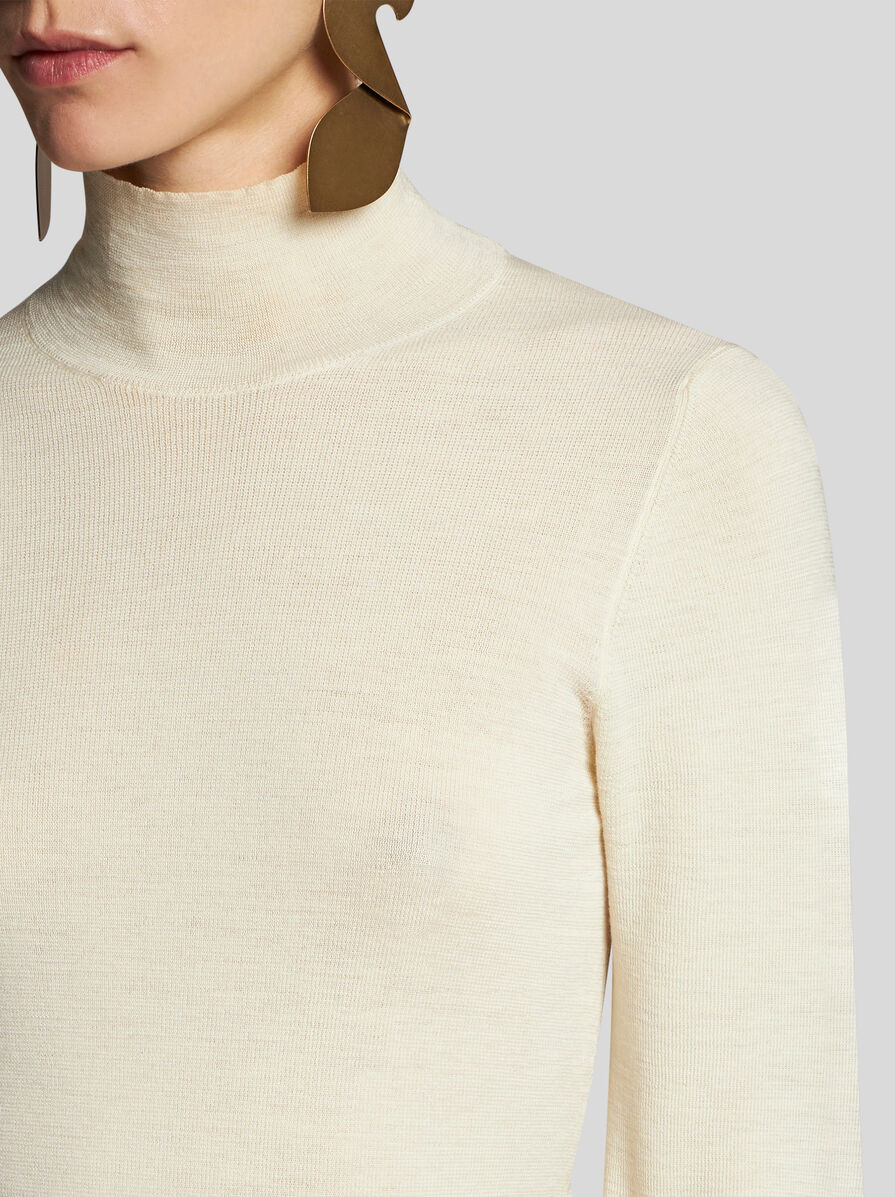 WOOL TURTLENECK SWEATER - 3