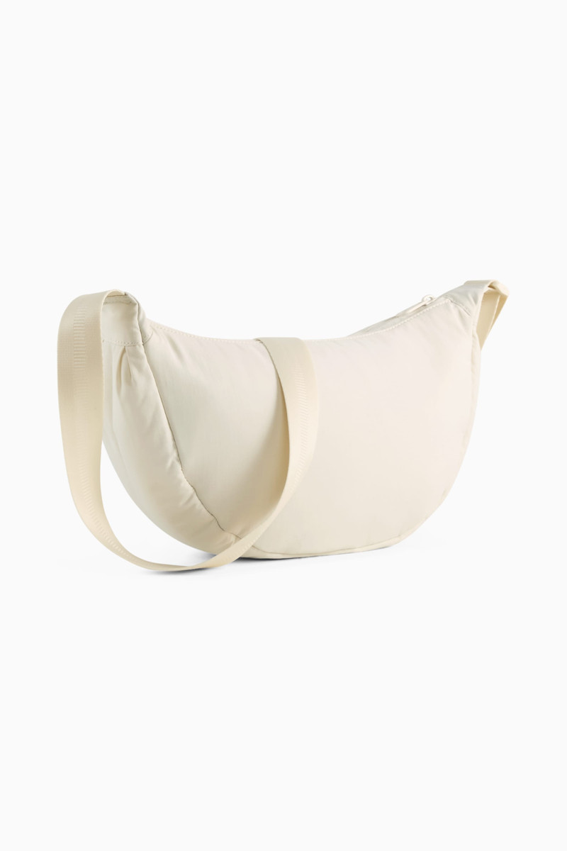 PUMA HER Half Moon Bag Youth outlook