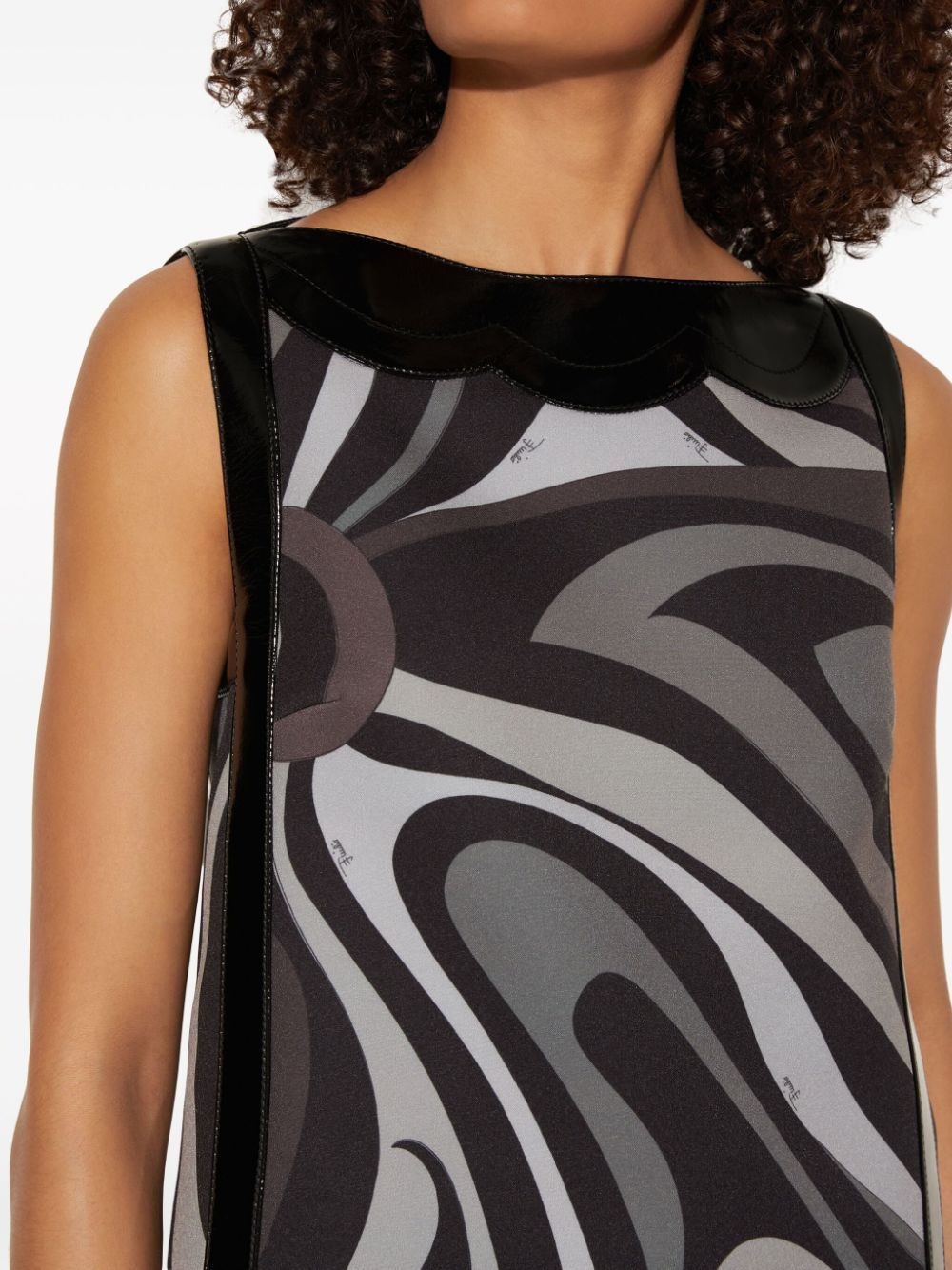 Marmo-print patent-trim crepe top - 5