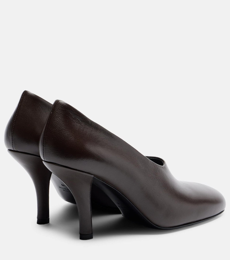TOTEME Leather pumps outlook