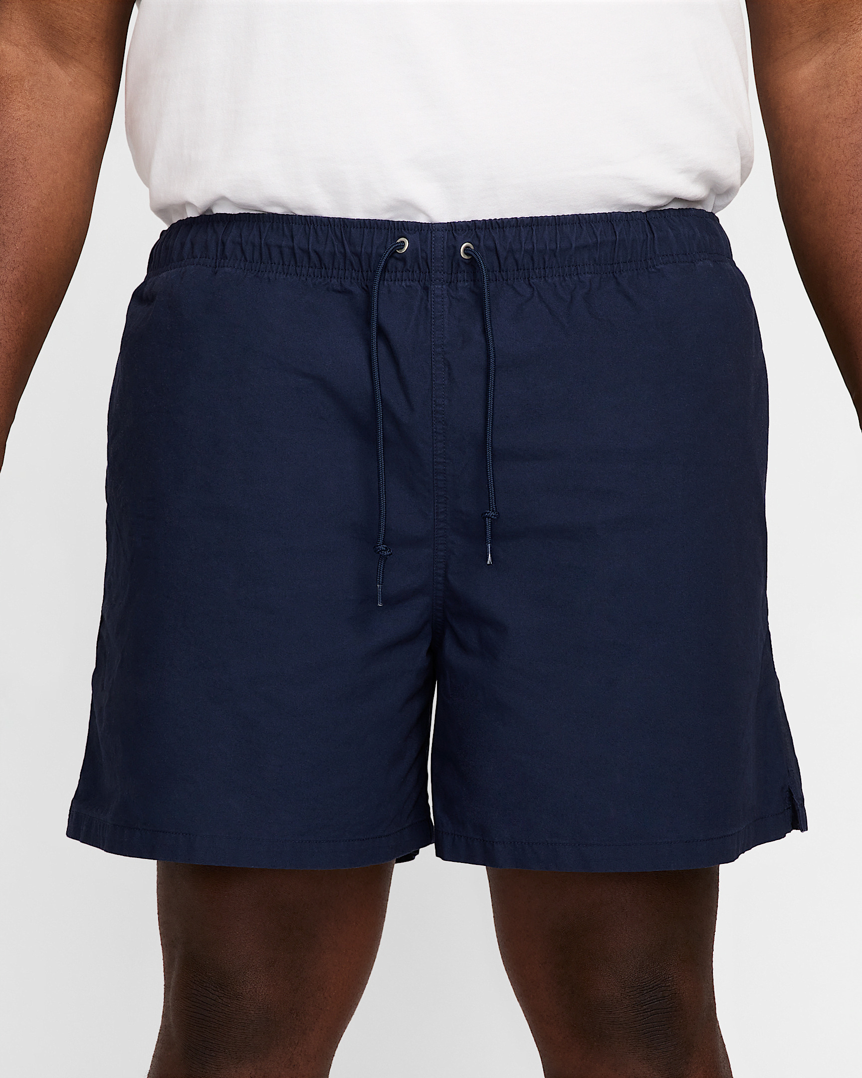 Nike Club Men's Flow Shorts - 9