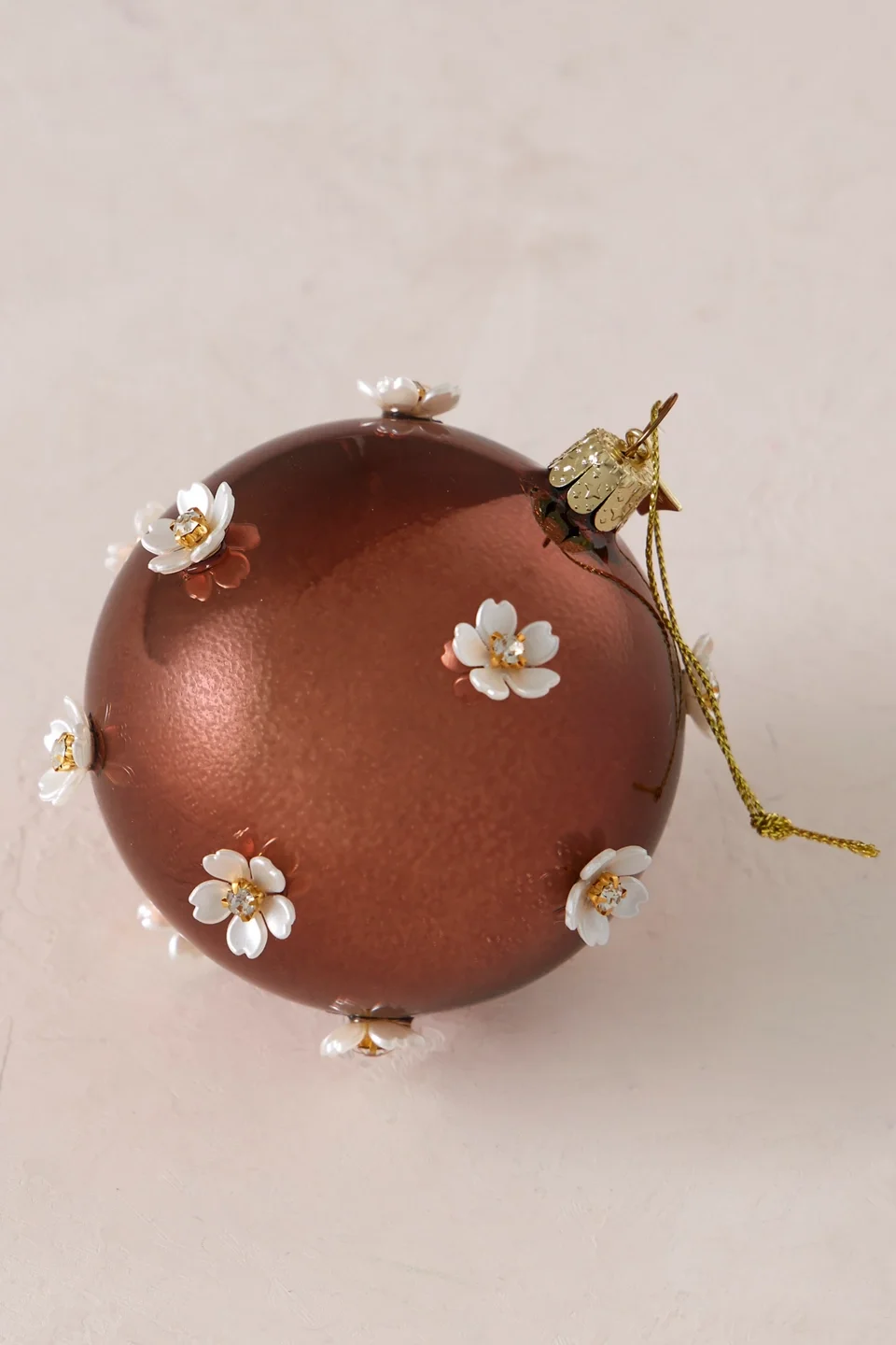 Daisy Bauble Ornament - 1