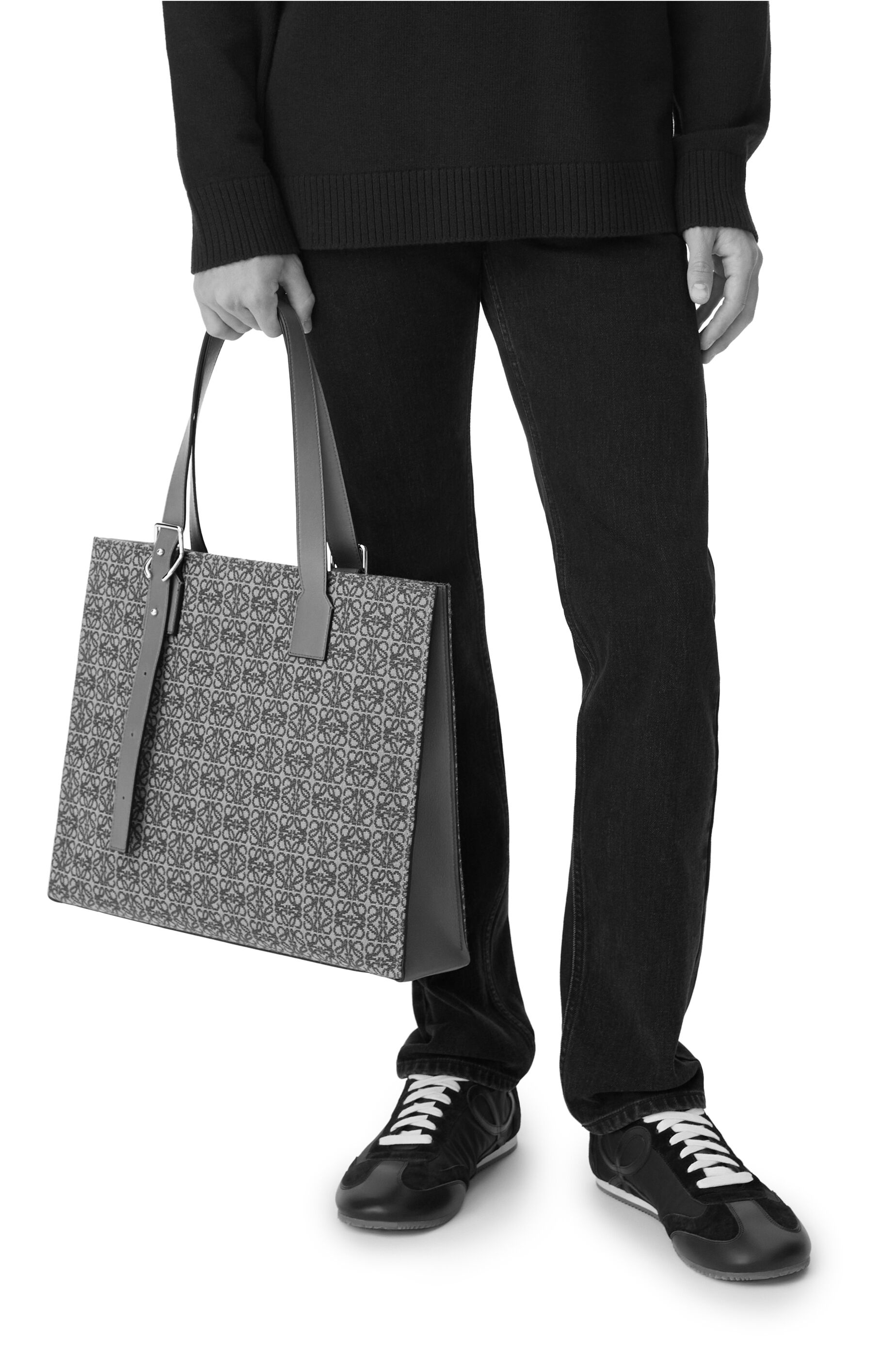 Buckle Horizontal tote in Anagram jacquard and calfskin - 2