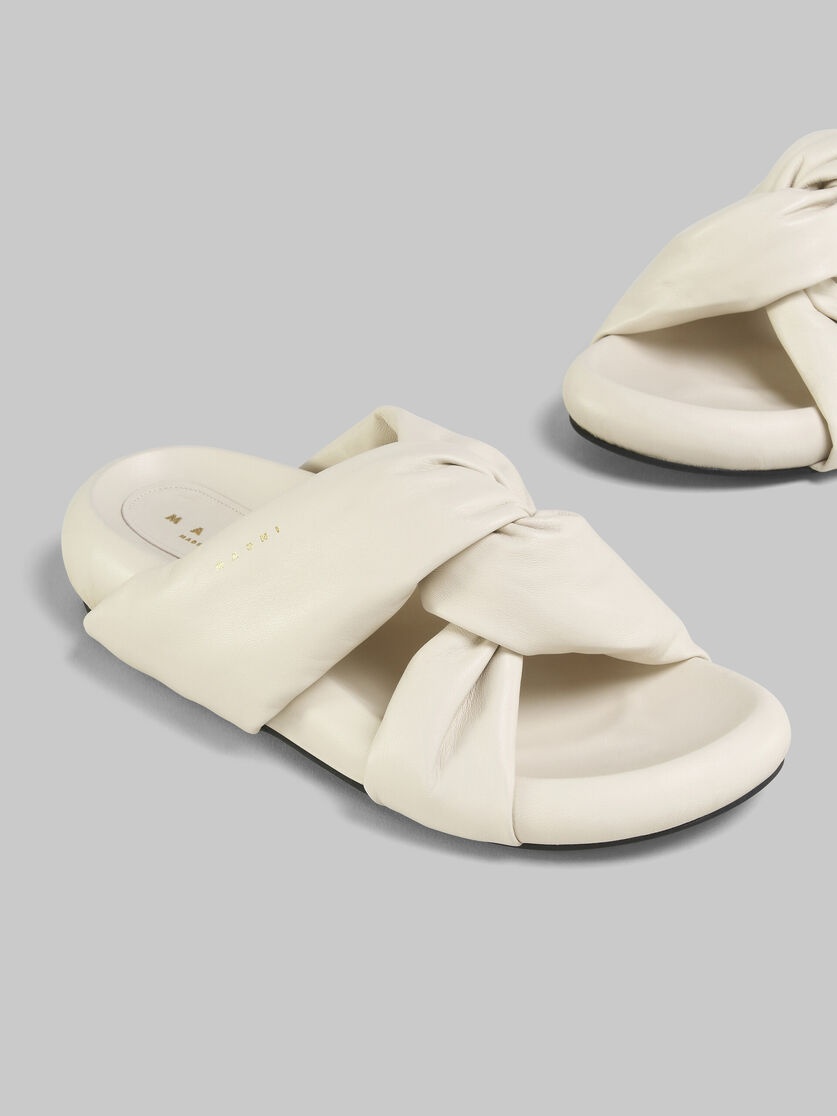 IVORY TWISTED LEATHER BUBBLE SANDAL - 5