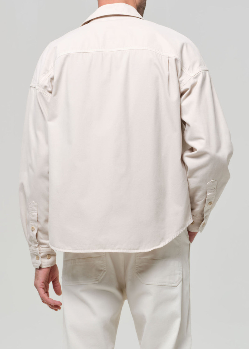 Shigoto Shirt
In Light Taupe 3