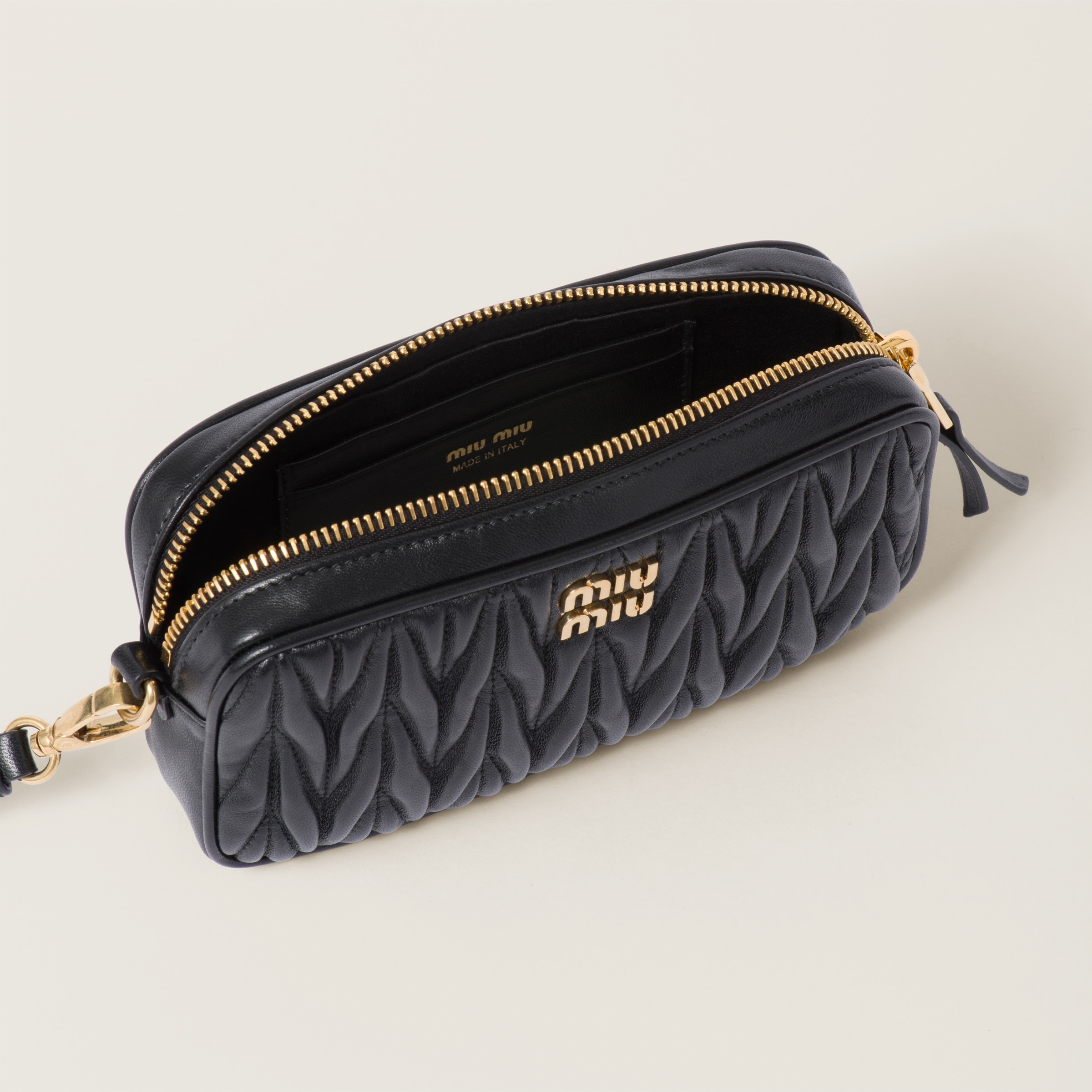 Matelassé nappa leather pouch - 4