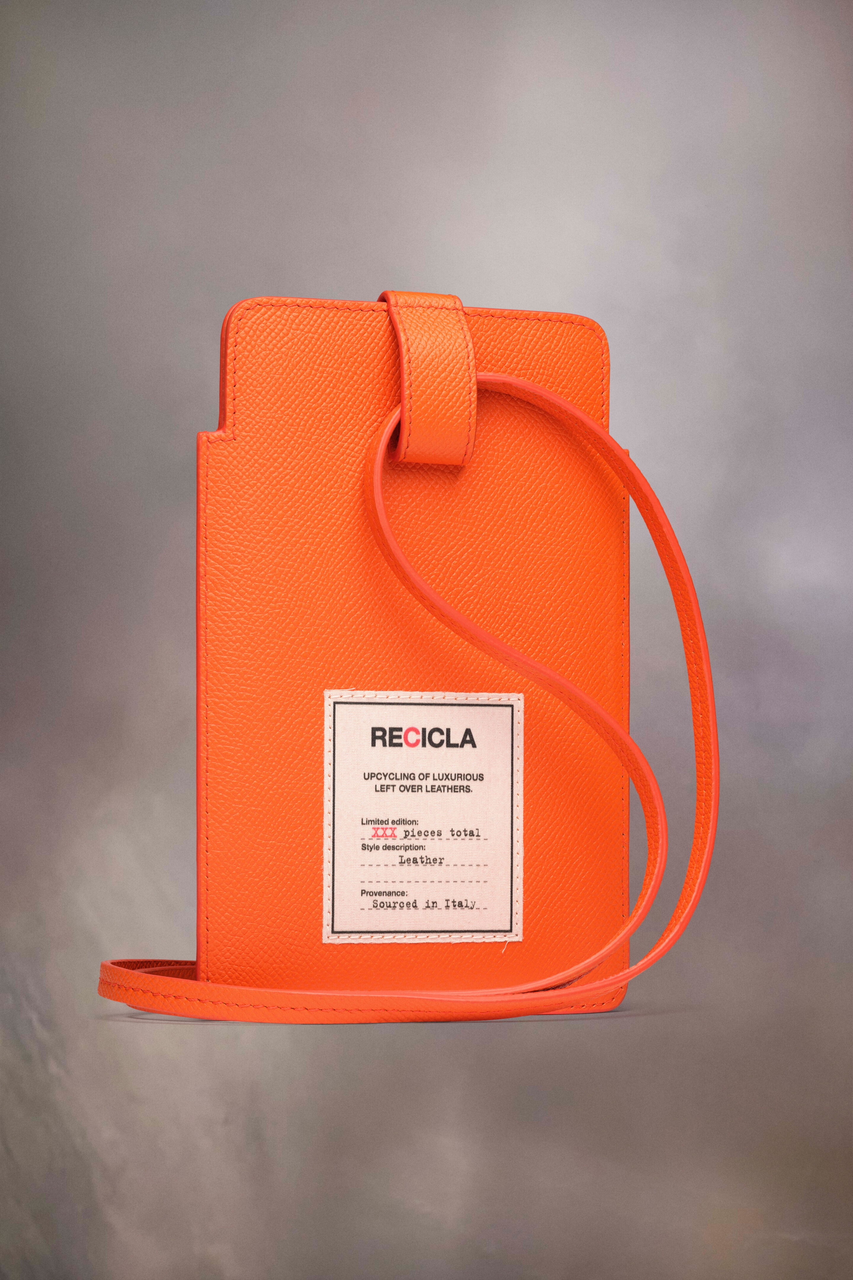 Recicla phone holder - 3