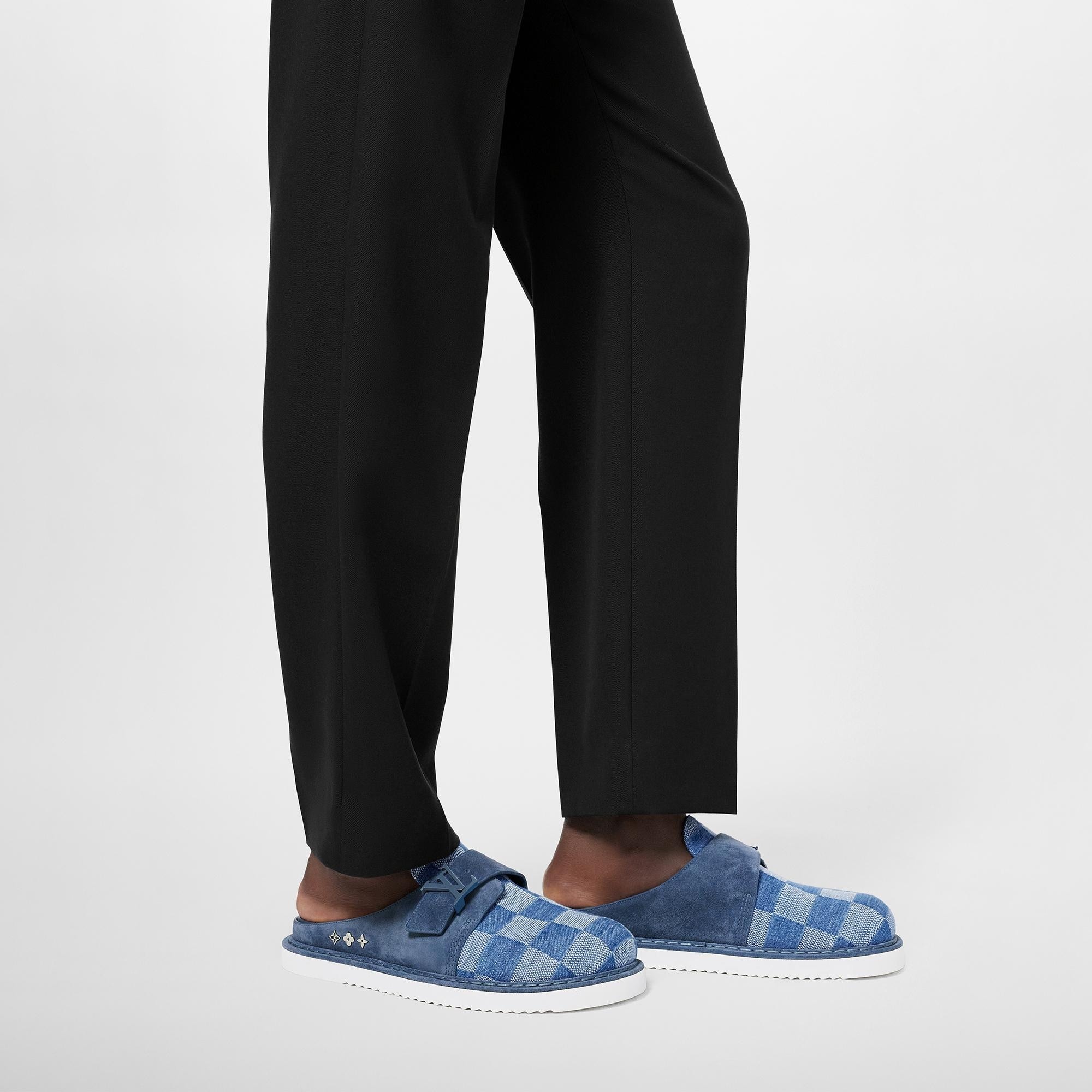 Louis Vuitton LV Easy Mule | REVERSIBLE