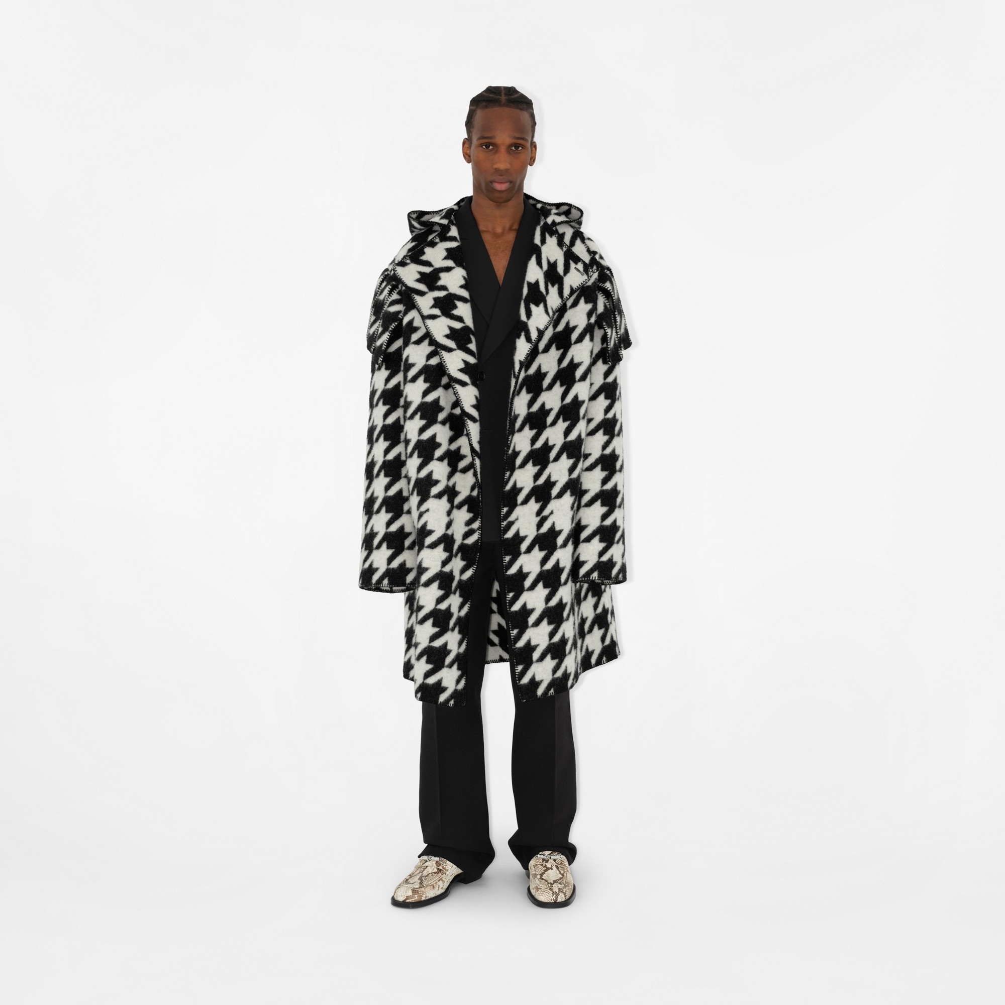 Houndstooth Wool Blanket Cape - 2