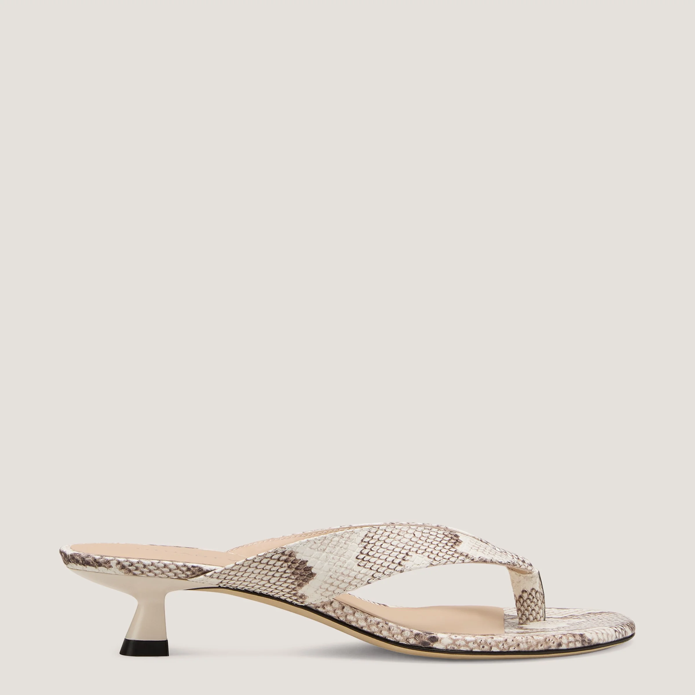 RIO THONG SLEEK SANDAL 35 - 1