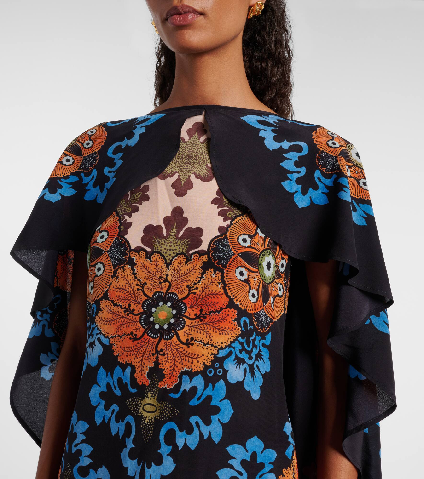 Magic caped floral silk maxi dress - 4