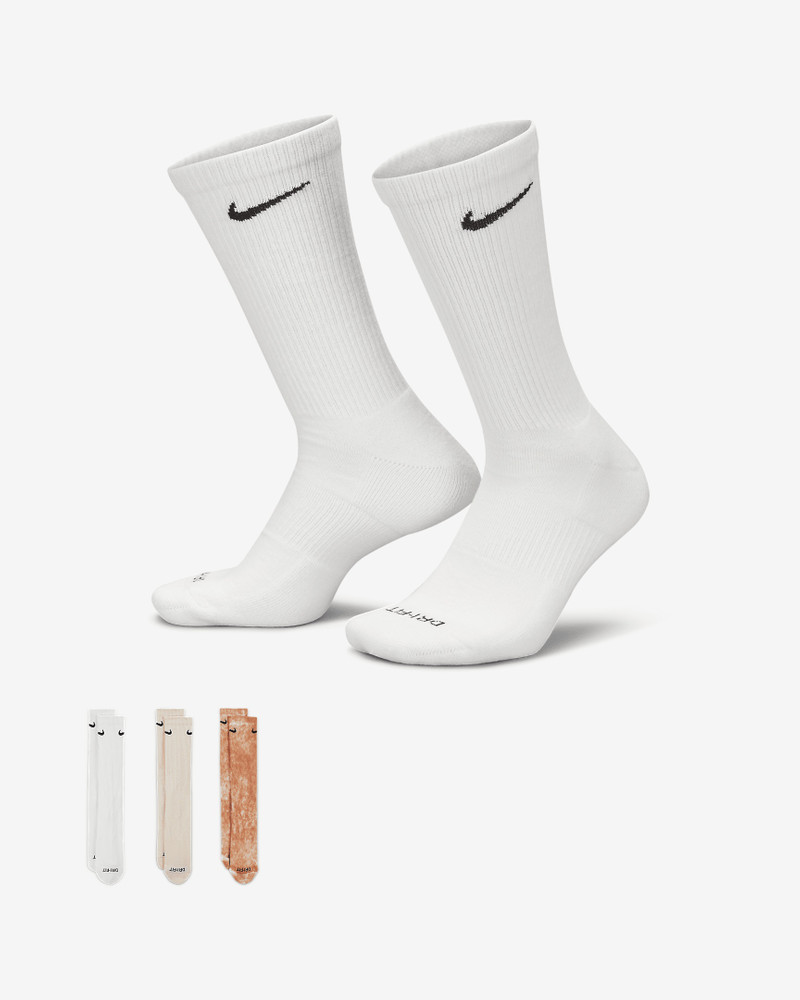Nike Everyday Plus Cushioned Crew Socks (3 Pairs) 1