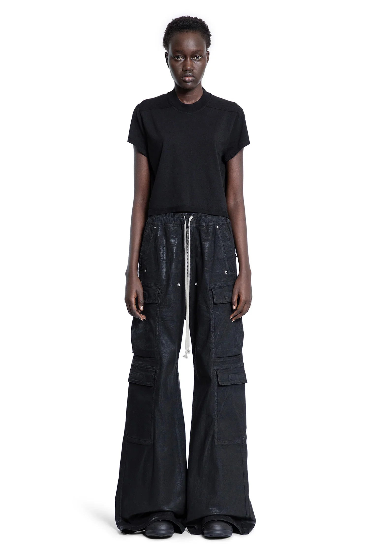 Hollywood-Cropped-Small-Level-T - 4