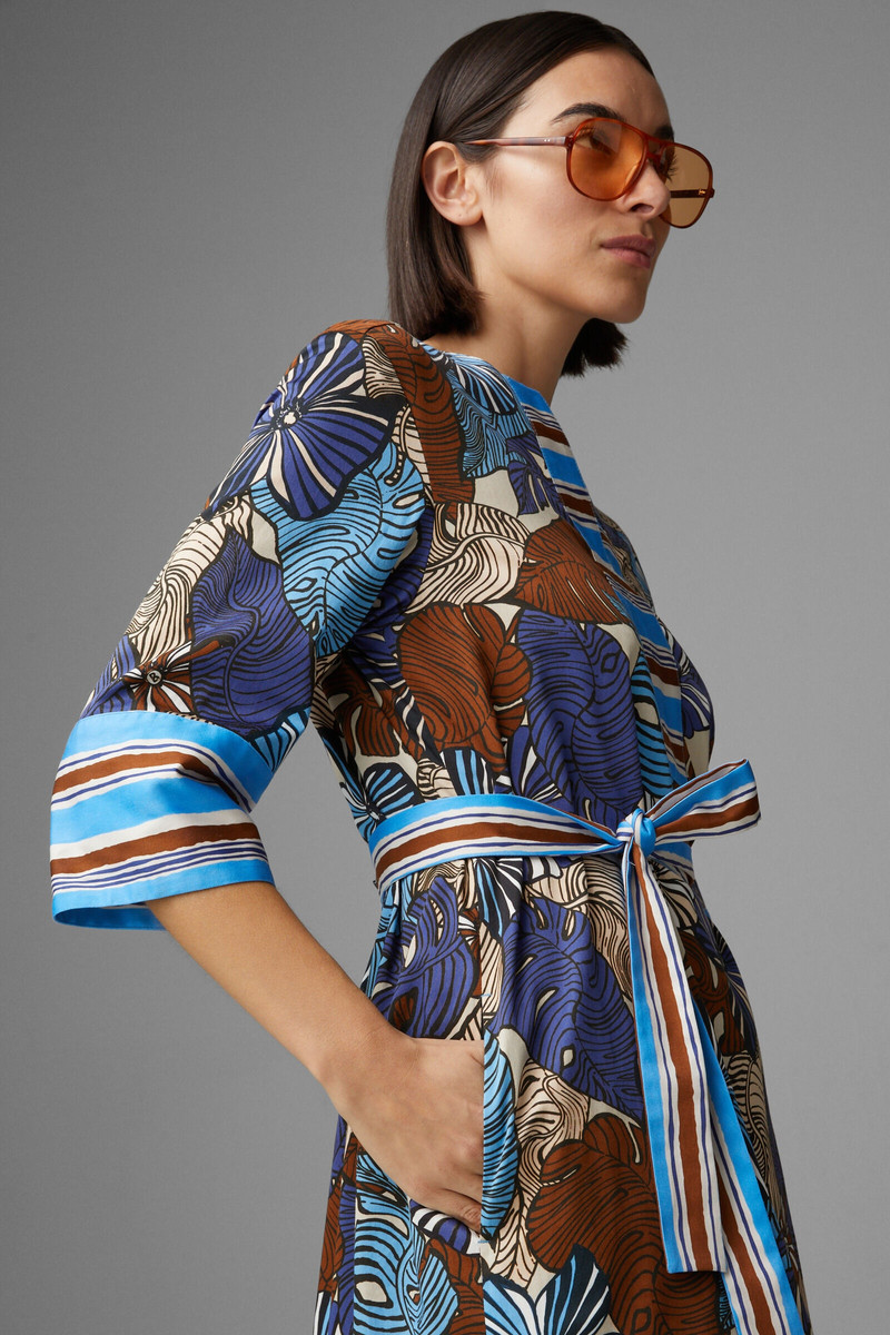 Debbie Dress in Dark blue/Light blue/Brown 4