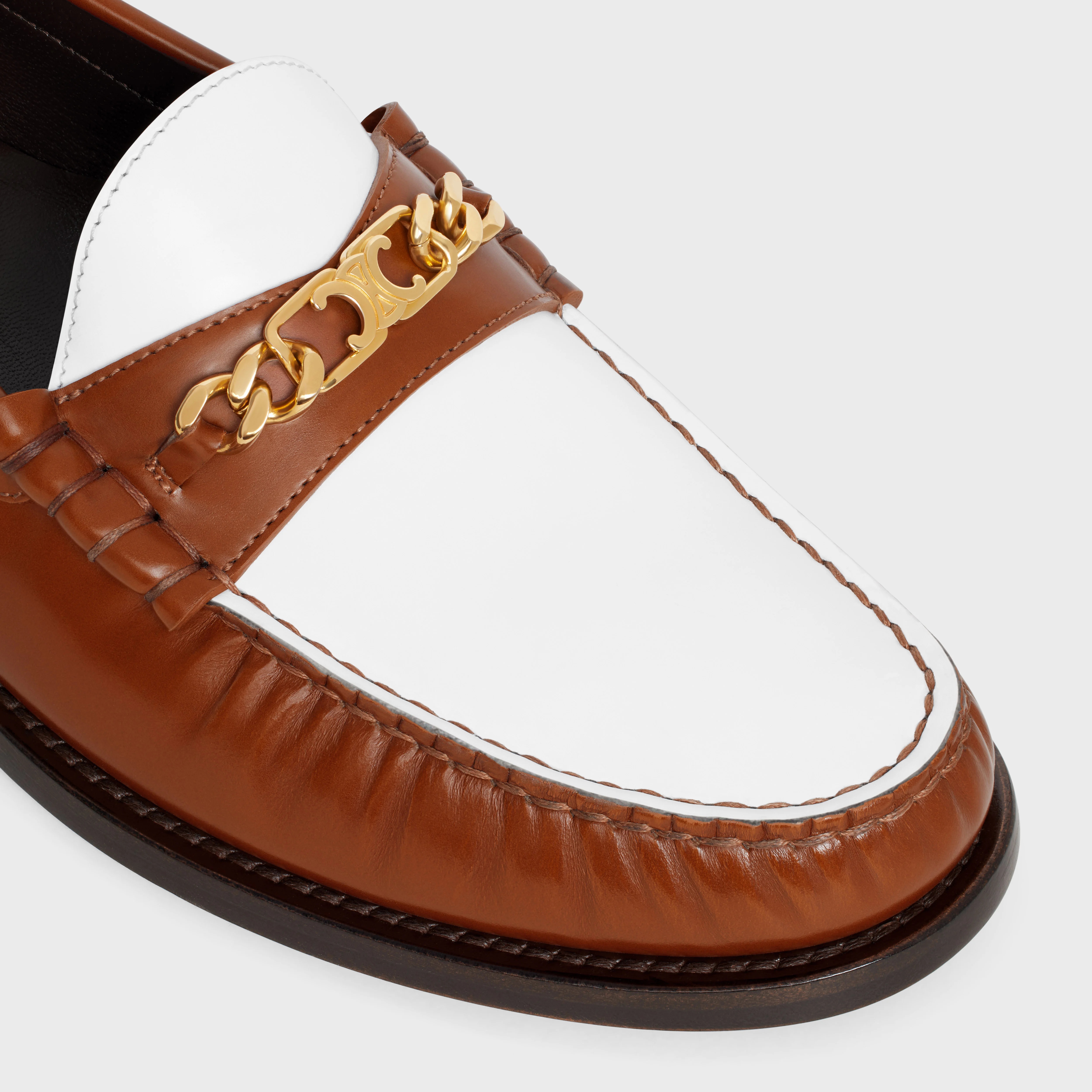 CELINE CELINE LUCO TRIOMPHE CHAIN LOAFER in POLISHED BULL