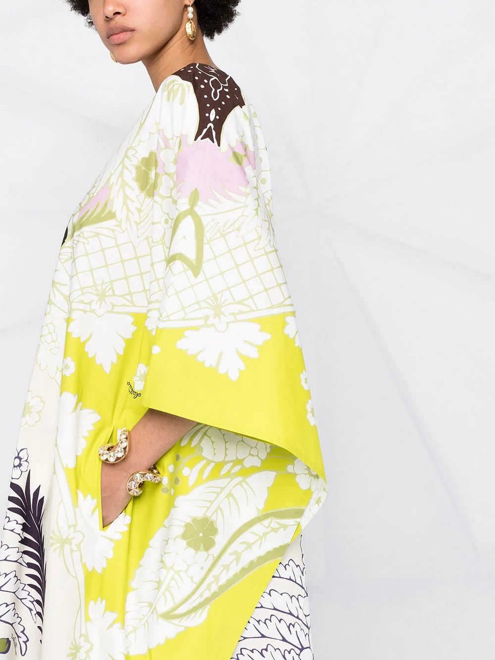 World Arazzo print cape-style draped dress - 3