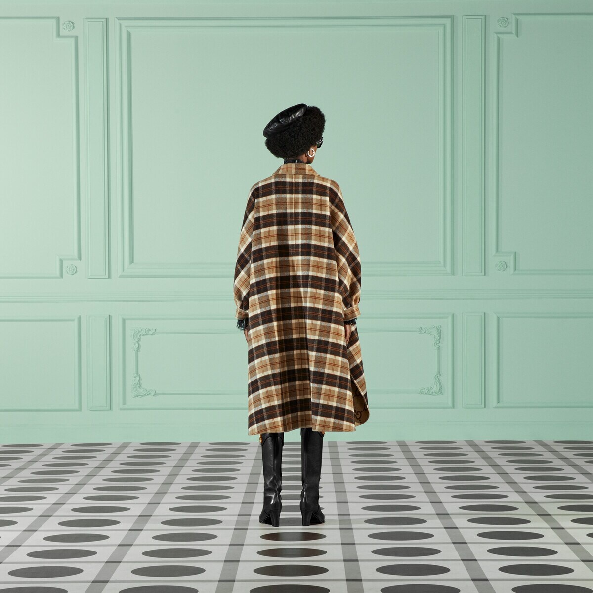 Reversible GG check wool coat - 7
