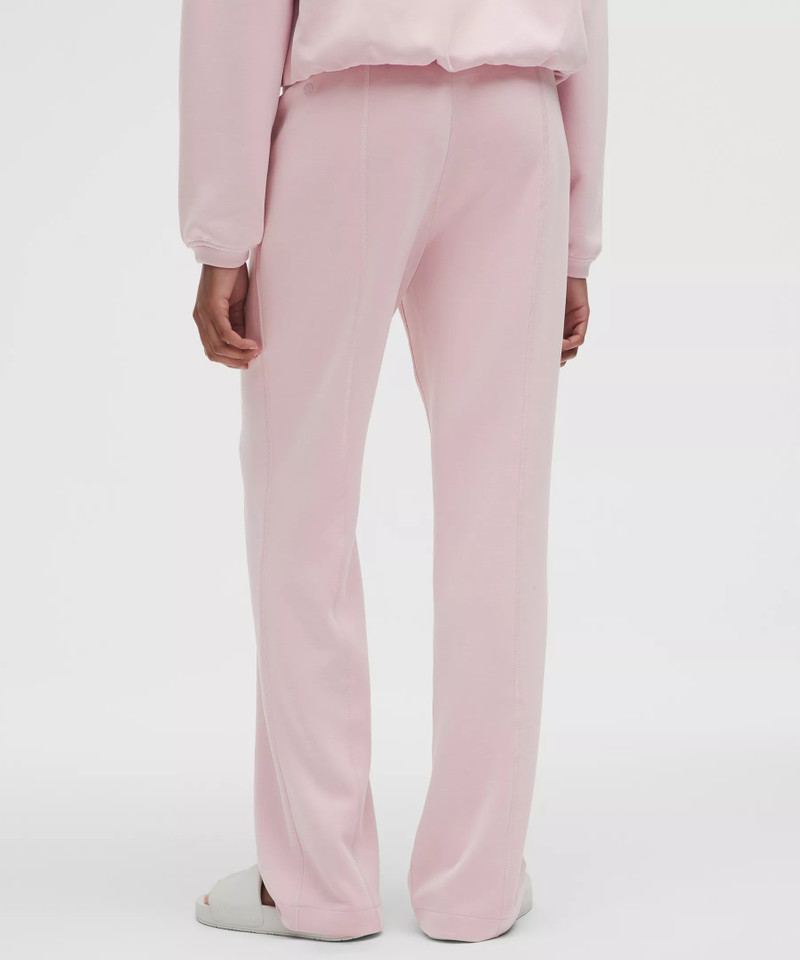 Softstreme High-Rise Straight-Leg Pant *Regular 3