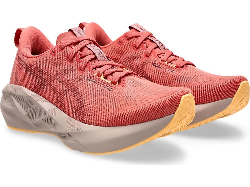 ASICS Novablast 5 - 3