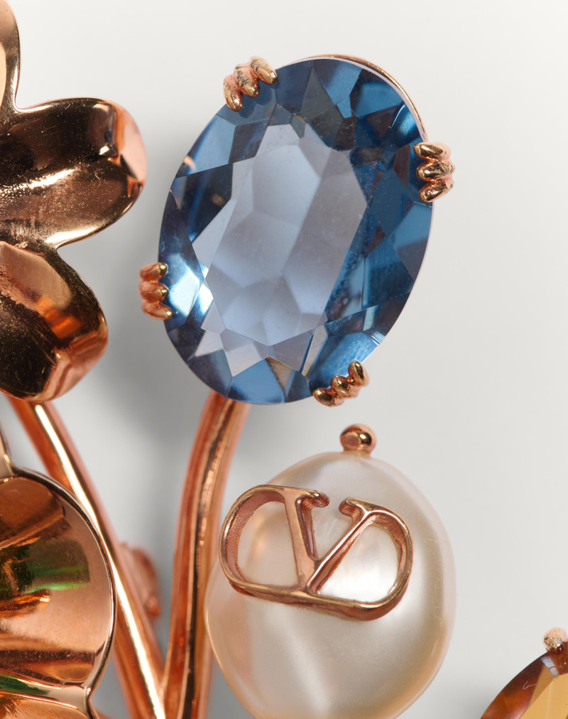 VALENTINO GARAVANI PAPIER FLORAL BROOCH IN METAL, BEADS AND SWAROVSKI® CRYSTALS 3