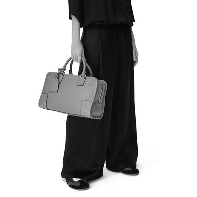 Loewe Amazona bag in classic calfskin outlook