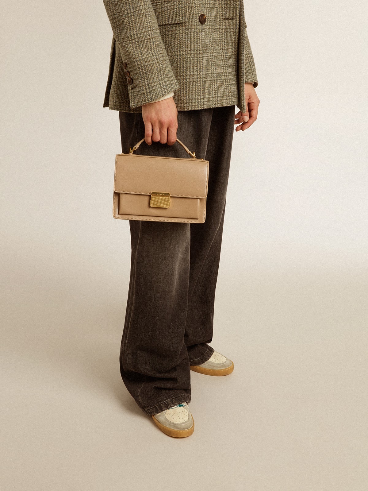 Venezia Bag in beige boarded leather with gold details - 3