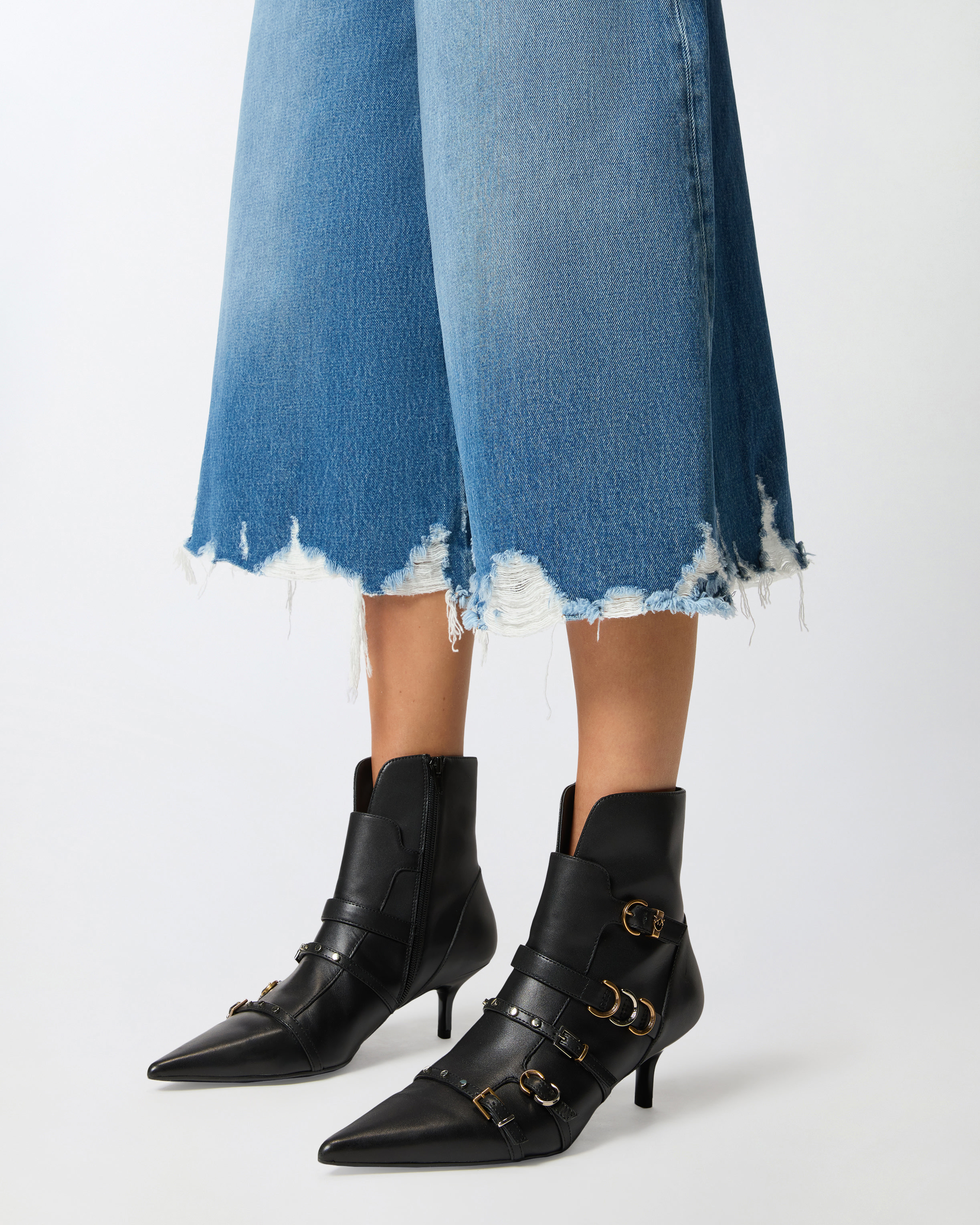 LONG DENIM SHORTS WITH DISTRESSED HEM - 5