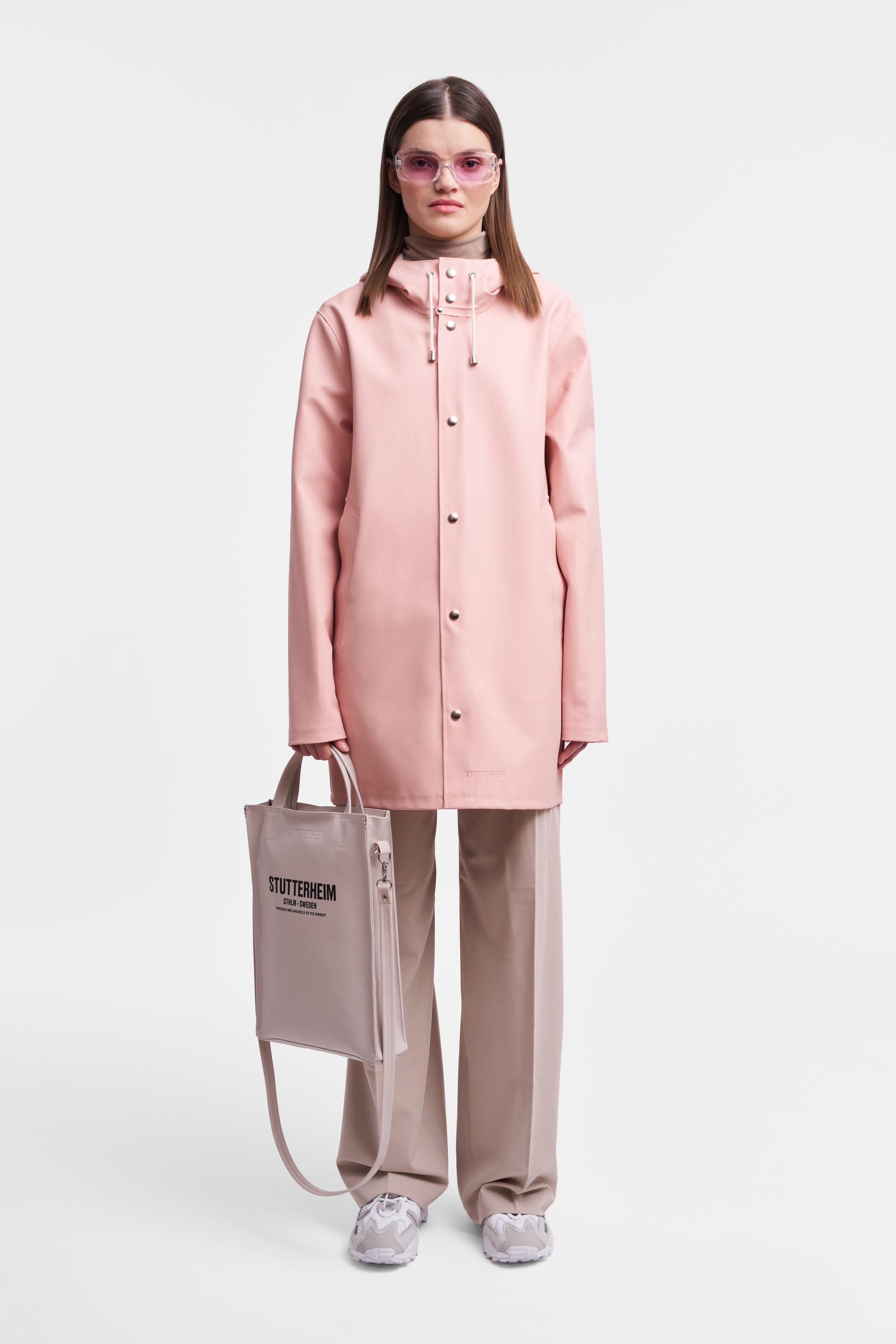 Stockholm Raincoat Pale Pink - 12