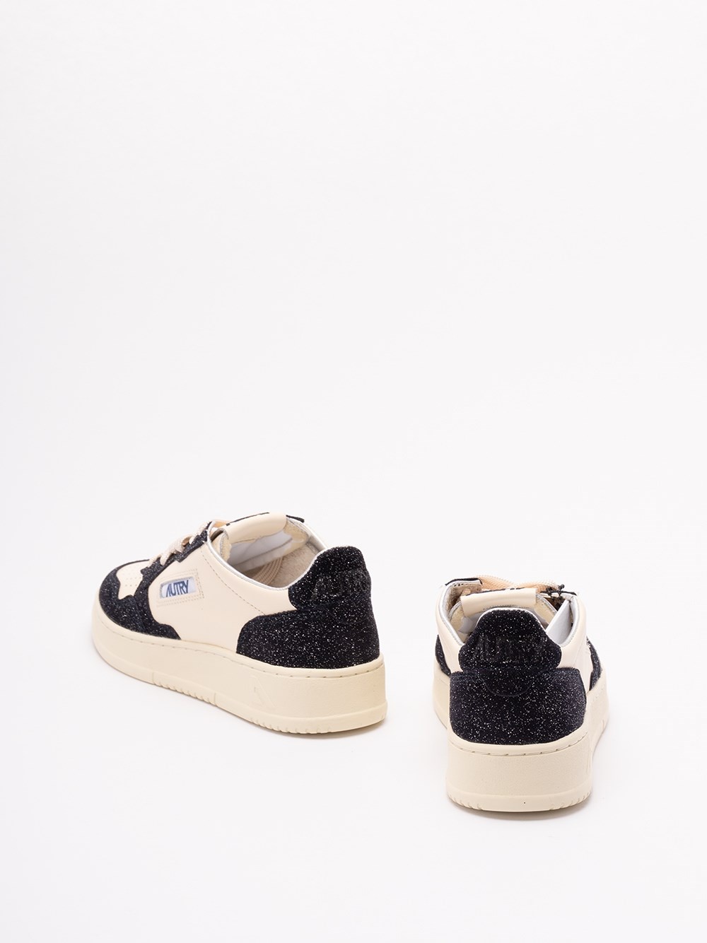 `Medalist` Low-Top Sneakers - 3