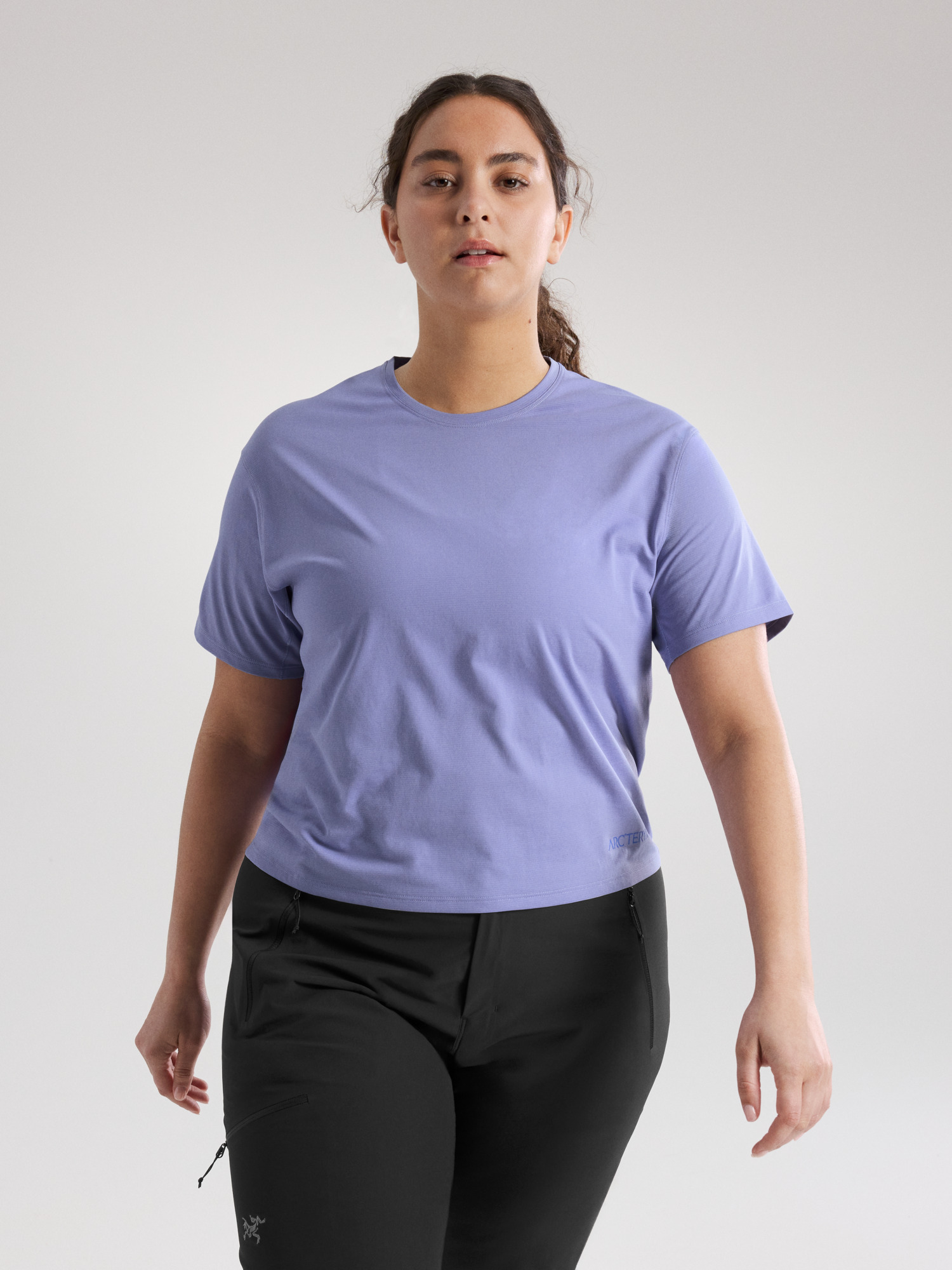 Taema Crop Logo T-Shirt - 2