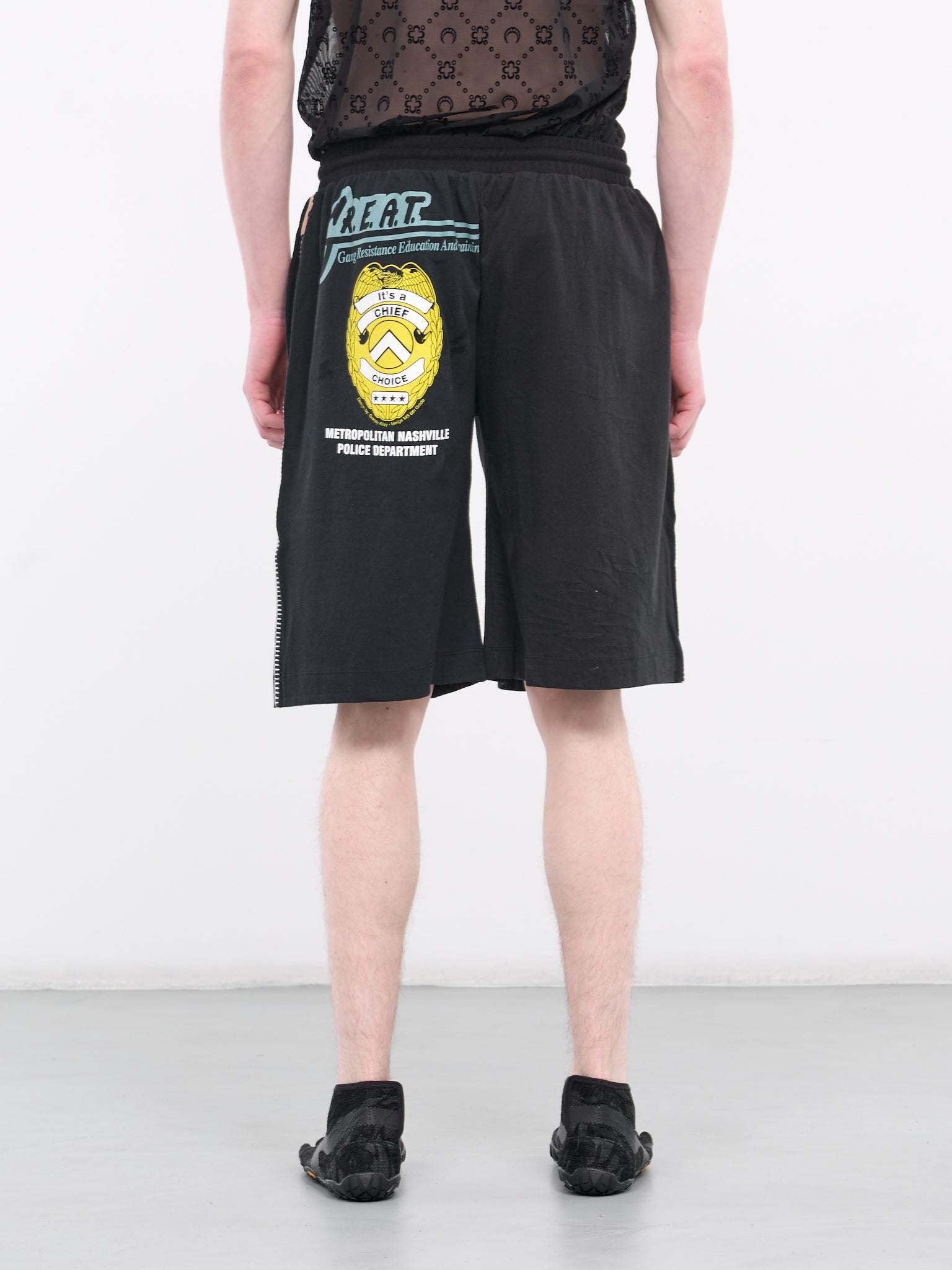 Regenerated Graphic Tee Bermudas - 3