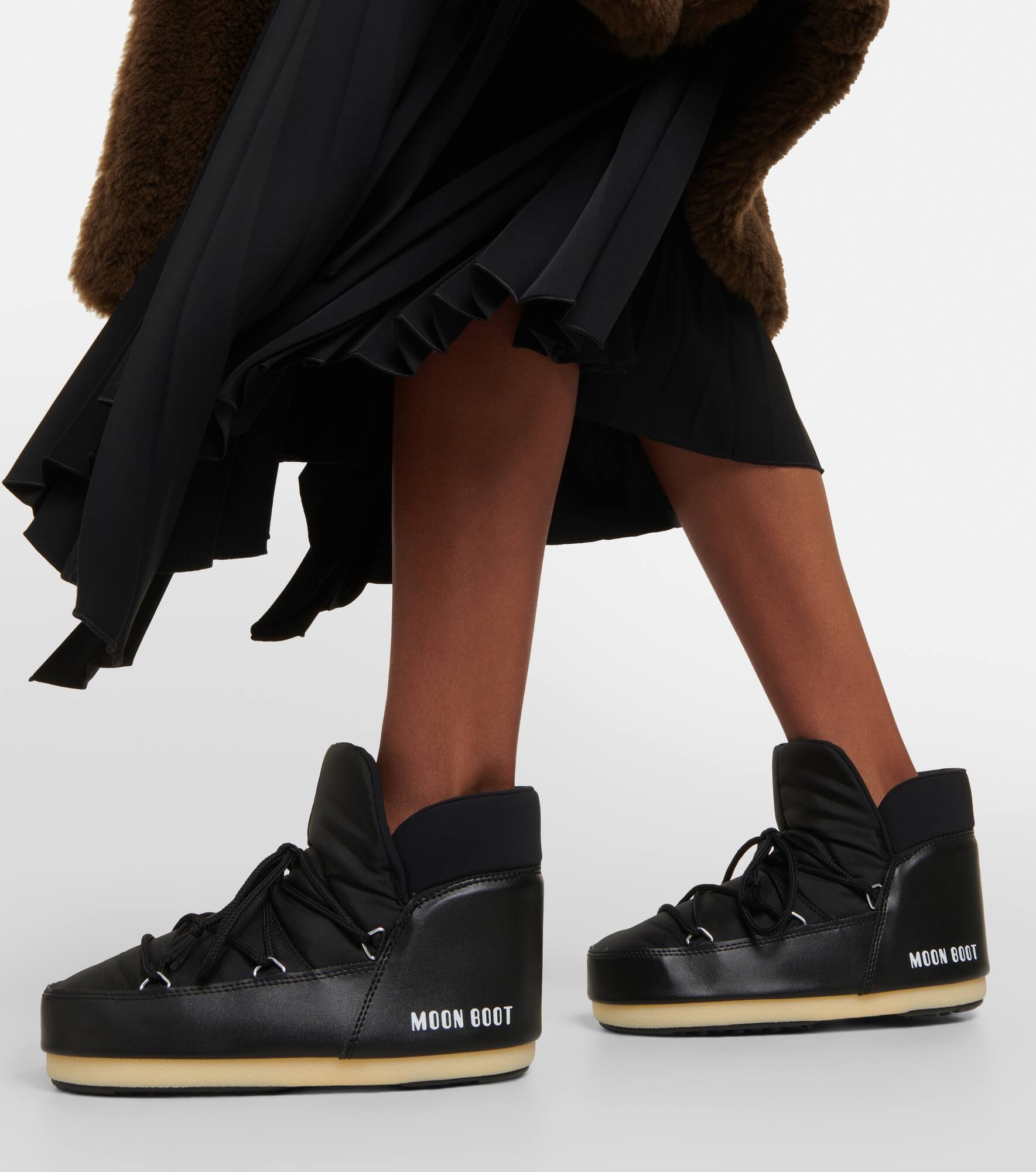 Icon snow boots - 4
