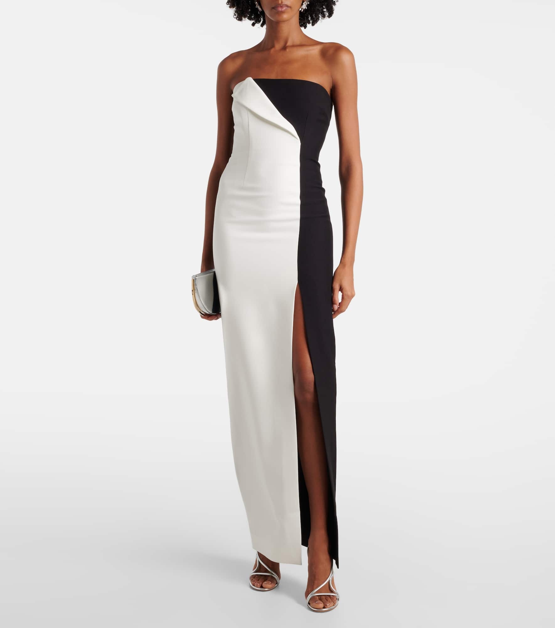 Strapless crêpe gown - 2