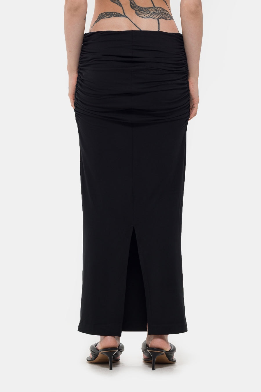 Surge Skirt in Black - 3