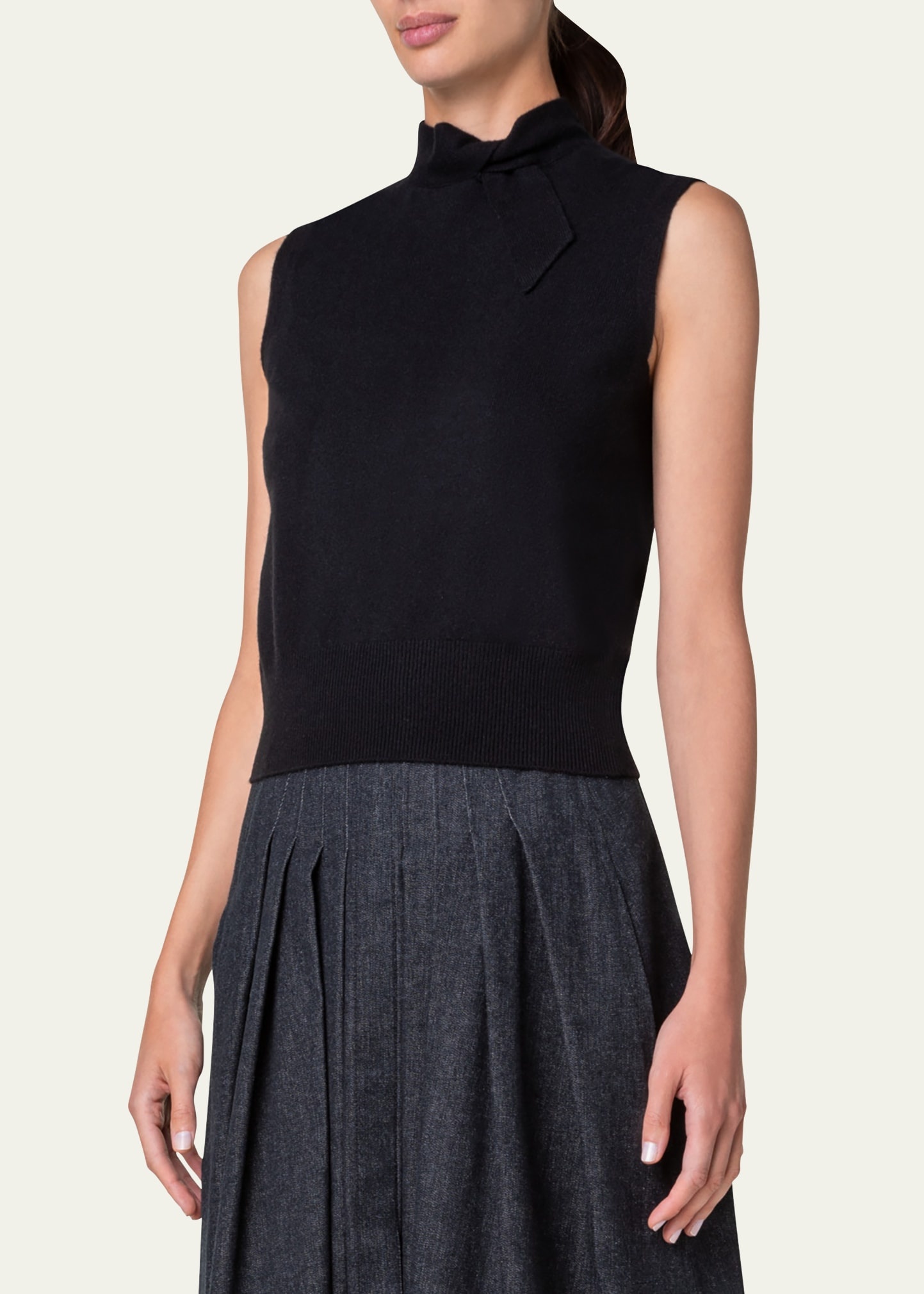 Knotted Cashmere Sleeveless Sweater - 4