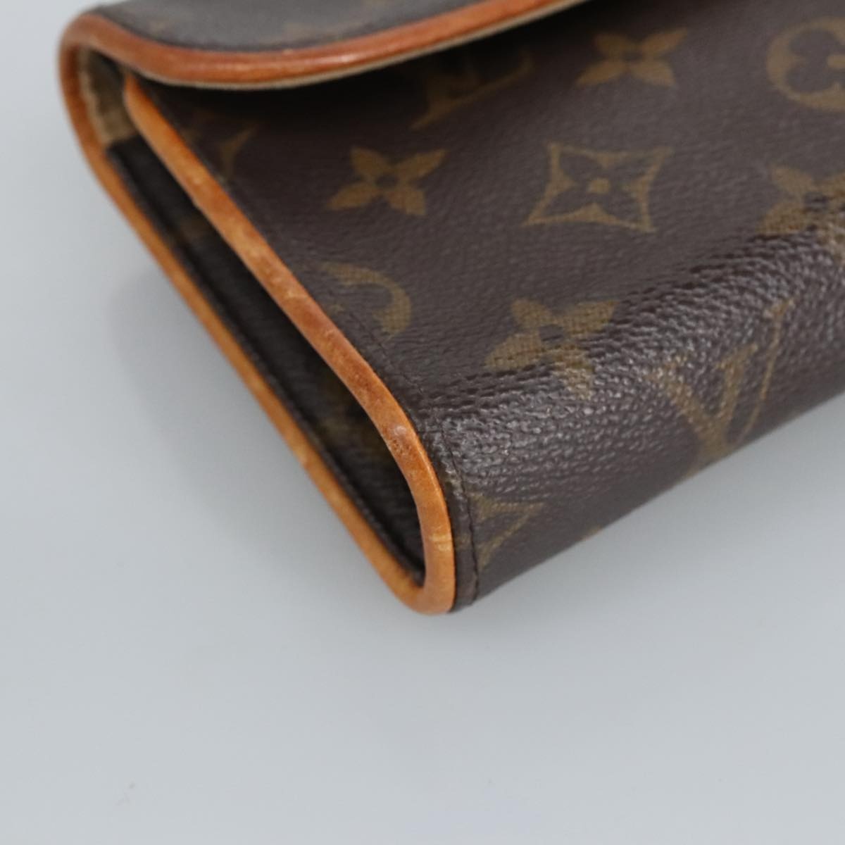 LOUIS VUITTON Monogram Pochette Florentine Waist Bag M51855 - 14
