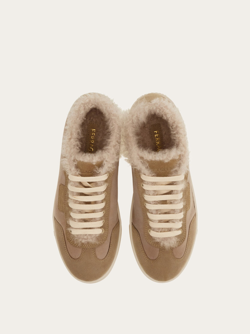 FERRAGAMO Low cut sneaker with shearling detail outlook