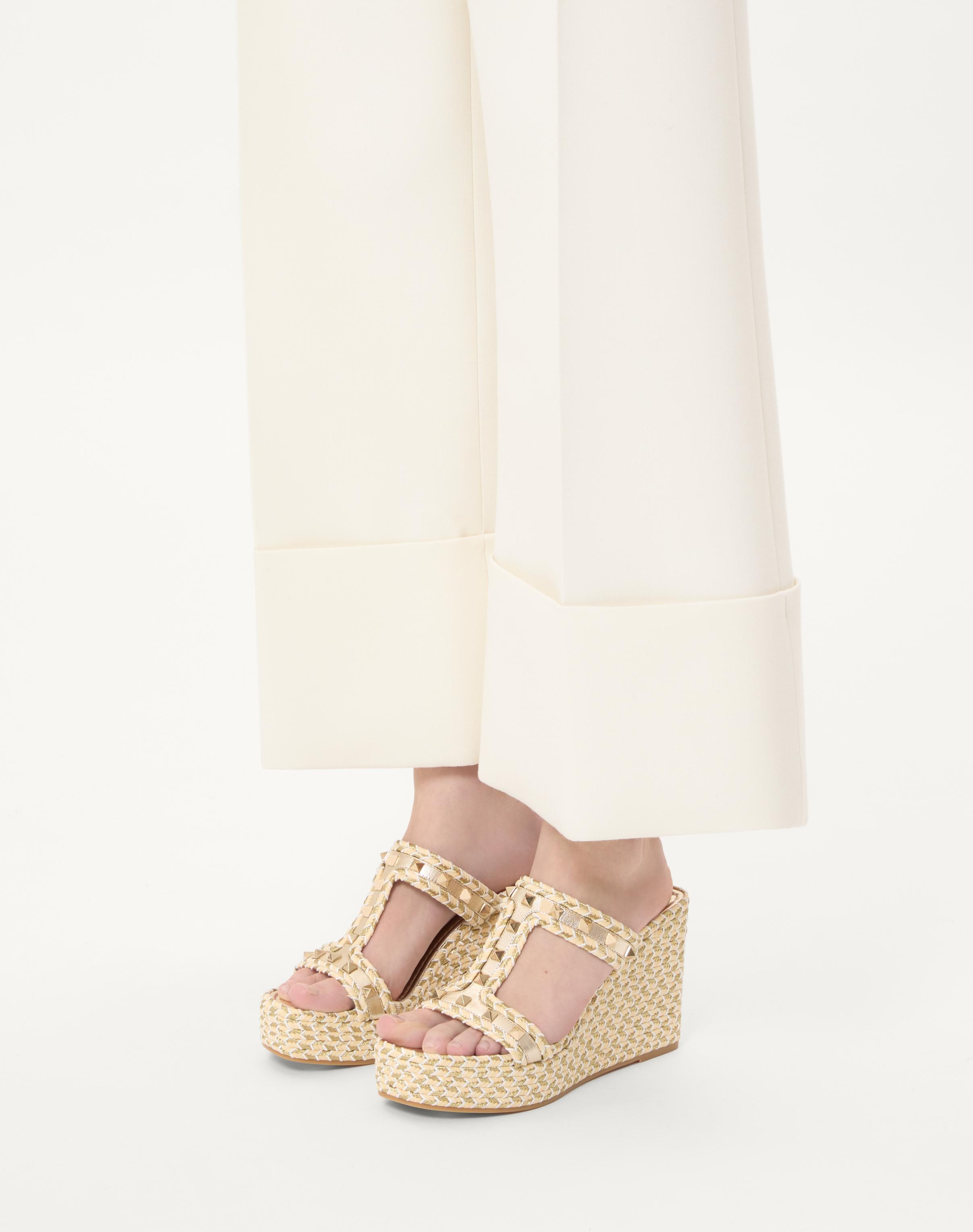 ROCKSTUD LAMINATED NAPPA WEDGE SANDAL 90 MM - 2