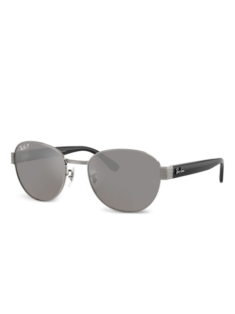 Ray-Ban round-frame sunglasses outlook