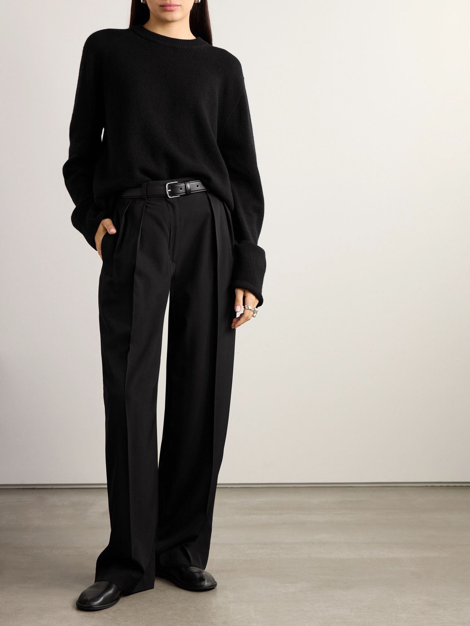 Essentials Igor crepe straight-leg pants Black - 2