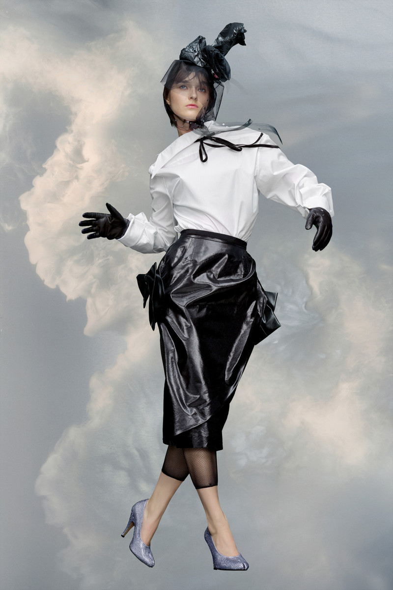 Maison Margiela Bow skirt outlook