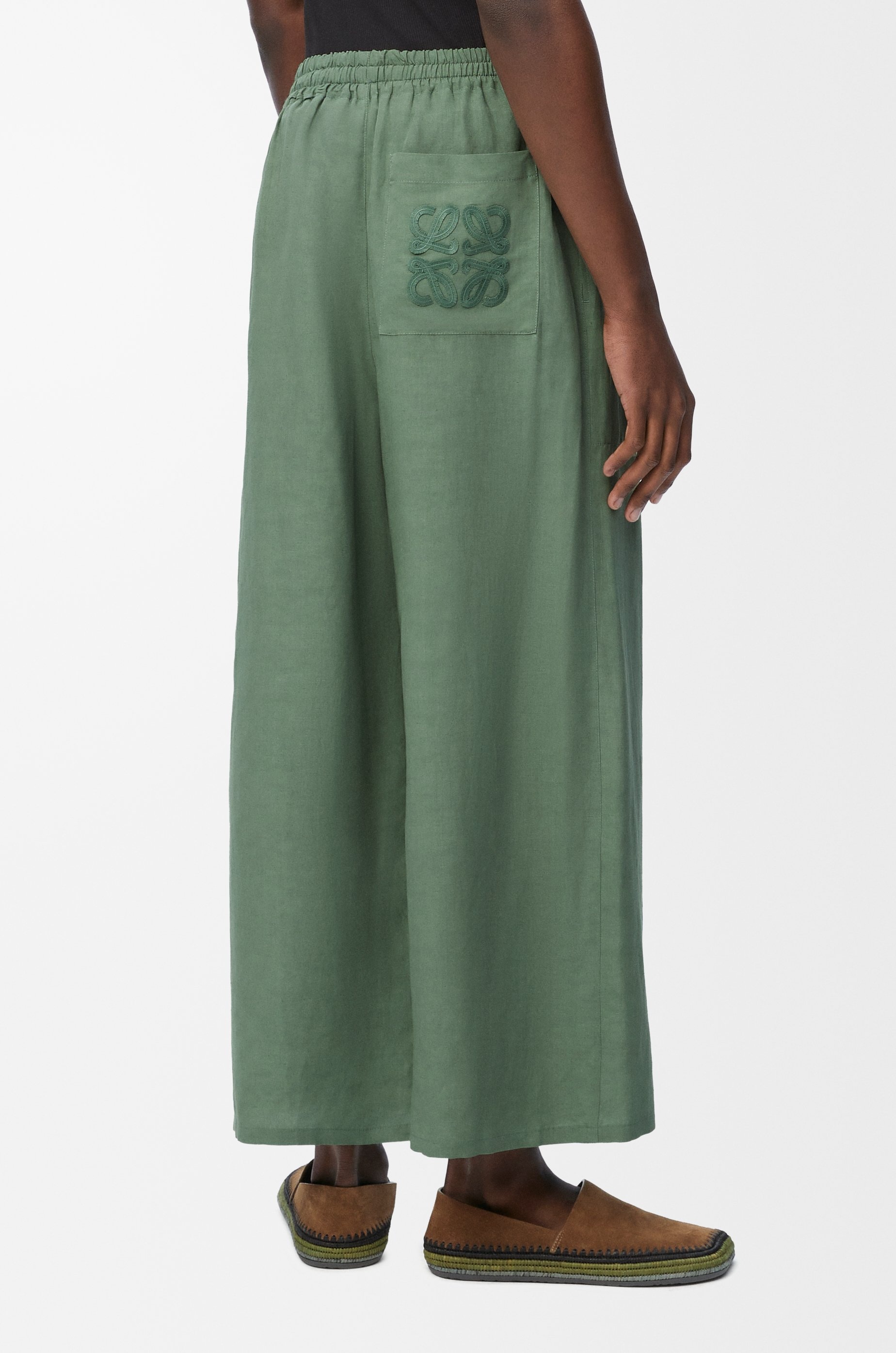 Cropped trousers in viscose and linen - 4