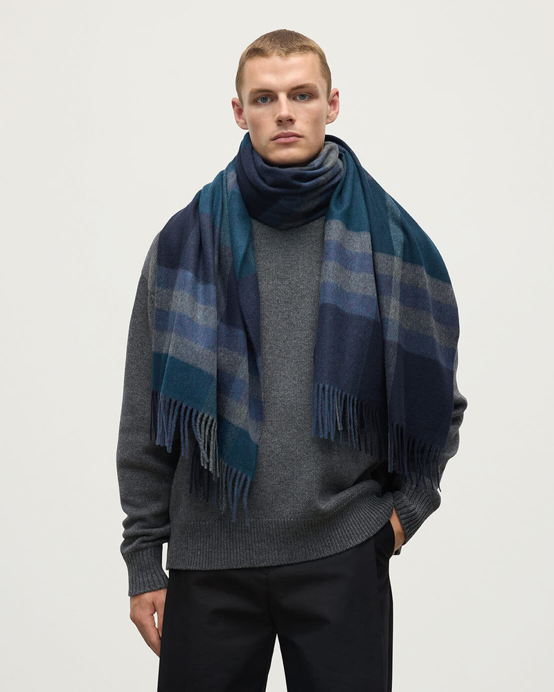 Johnstons of Elgin Modern Check Blue Cashmere Stole outlook