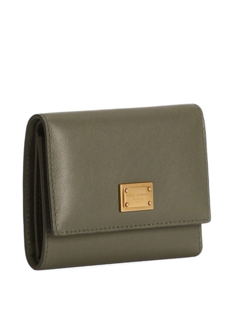zip-up plaque wallet 3
